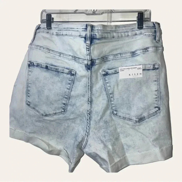 Women’s RISEN CROSS OVER DENIM JEAN SHORTS SIZE 2XL BLEACH DENIM WASH‎ CO… - Picture 8 of 12